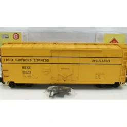 Aristo-Craft 45202 G Fruit Growers Express 40' Boxcar - Model Train Junction: Quality Parts and Art Supplies