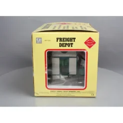 Aristo-Craft 7201 G Gauge Scale Freight Depot - Model Train Junction: Quality Parts and Art Supplies