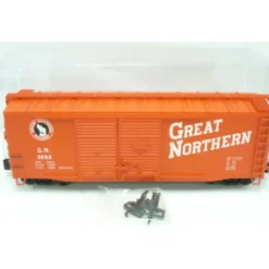 Aristo-Craft 45108 Great Northern Steel Boxcar - Model Train Junction: Quality Parts and Art Supplies