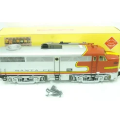 Aristo-Craft 22010C ATSF Alco FA-1 Diesel Loco. - Model Train Junction: Quality Parts and Art Supplies