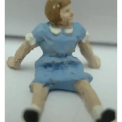 Arttista 1250 Girl for Merry Go Round Pewter Figure - Model Train Junction: Quality Parts and Art Supplies