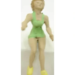 Arttista 1319 Woman to be Carried by Firefighter Pewter - Model Train Junction: Quality Parts and Art Supplies