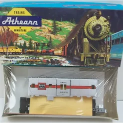 Athearn 1288 HO Chicago, Burlington and Quincy Bay Window Caboose Kit - Model Train Junction: Quality Parts and Art Supplies