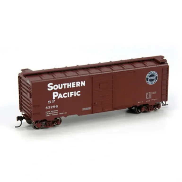 Athearn 73471 HO Scale Southern Pacific 40' Superior Door Boxcar #83286 - Model Train Junction: Quality Parts and Art Supplies