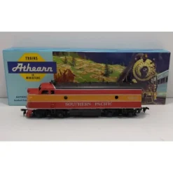 Athearn 3235 HO Southern Pacific Daylight F-7 A Unit Pwr Diesel Loco #6441 - Model Train Junction: Quality Parts and Art Supplies