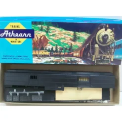 Athearn 1880 HO Undecorated Standard Baggage Car Kit - Model Train Junction: Quality Parts and Art Supplies