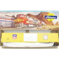 Athearn 1976 HO Union Pacific 86' Hi-Cube Boxcar Kit - Model Train Junction: Quality Parts and Art Supplies