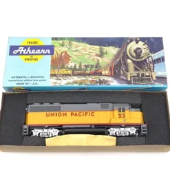 Athearn 4682 HO Union Pacific GP50 Dummy Locomotive #53 EX/Box - Model Train Junction: Quality Parts and Art Supplies