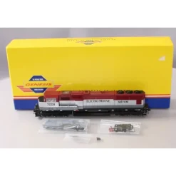 Athearn G6123 HO EMD Leasing SD 70M Diesel Locomotive #7008 - Model Train Junction: Quality Parts and Art Supplies