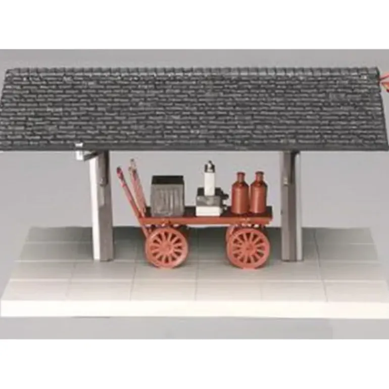 Atlas 607 Built-Up HO Trackside Station Platform - Model Train Junction: Quality Parts and Art Supplies