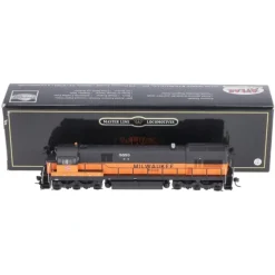 Atlas 10000900 HO MILW U30C Phase III Diesel Locomotive w/DCC & Sound #5653 - Model Train Junction: Quality Parts and Art Supplies