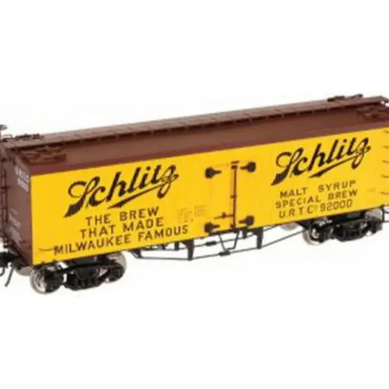 Atlas 61402 HO 36'Wood Reefer Schlitz #92000 - Model Train Junction: Quality Parts and Art Supplies