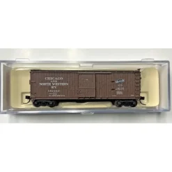 Atlas 45743 N Scale Chicago & North Western Double Sheathed Boxcar #142223 - Model Train Junction: Quality Parts and Art Supplies