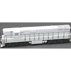 Atlas 49501 N Scale Undecorated FM Trainmaster Phase 1A - Model Train Junction: Quality Parts and Art Supplies