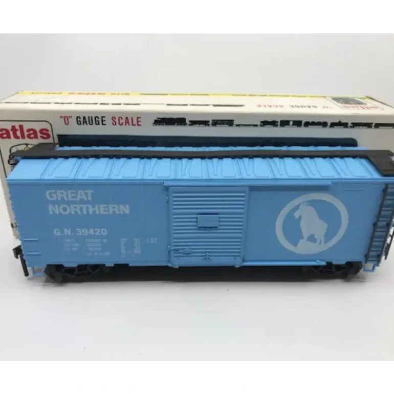 Atlas 6201 O Scale Great Northern Boxcar (3 Rail) - Model Train Junction: Quality Parts and Art Supplies