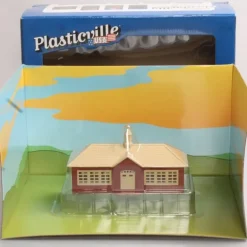 Bachmann 45011 HO Built-Up School House - Model Train Junction: Quality Parts and Art Supplies