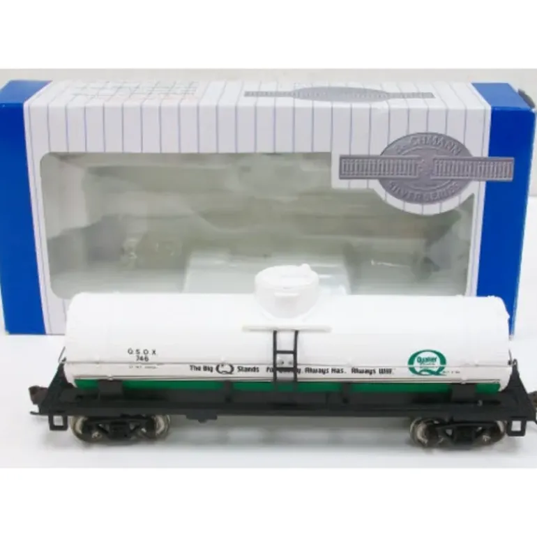 Bachmann 17837 HO Quaker State 40' Single-Dome Tank Car - Model Train Junction: Quality Parts and Art Supplies