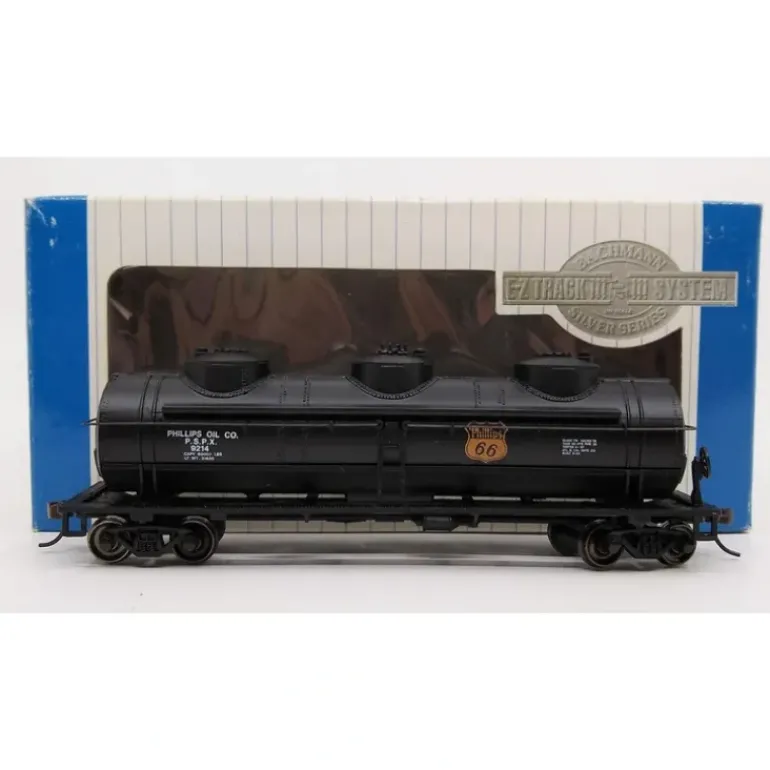 Bachmann 17140 HO Scale Chevron Phillips Chemical 40' 3-Dome Tank Car #9214 - Model Train Junction: Quality Parts and Art Supplies