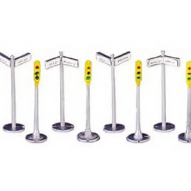 Bachmann 42207 HO Traffic Lights & Signals (Set of 12) - Model Train Junction: Quality Parts and Art Supplies