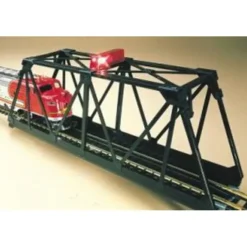 Bachmann 46904 N Blinking Bridge Assembled - Model Train Junction: Quality Parts and Art Supplies