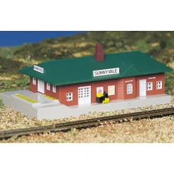 Bachmann 45908 N Plasticville Assembled Passenger Station - Model Train Junction: Quality Parts and Art Supplies