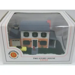 Bachmann 55-7313 N Scale Pre-Assembled 2-Story House - Model Train Junction: Quality Parts and Art Supplies