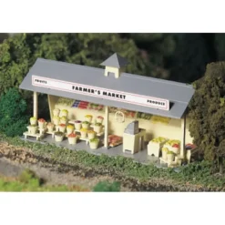 Bachmann 45621 O Plasticville Roadside Stand Kit - Model Train Junction: Quality Parts and Art Supplies