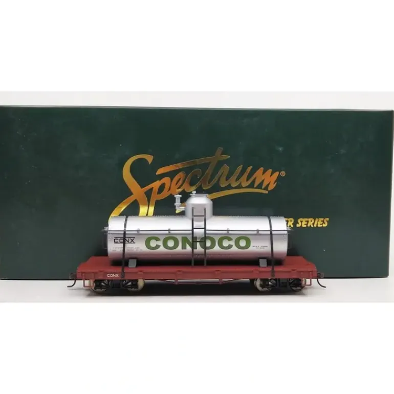 Bachmann 27147 On30 Conoco Tank Car - Model Train Junction: Quality Parts and Art Supplies