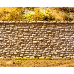 Chooch 8302 Enterprises HO Random Interconnecting Stone Wall Medium - Model Train Junction: Quality Parts and Art Supplies