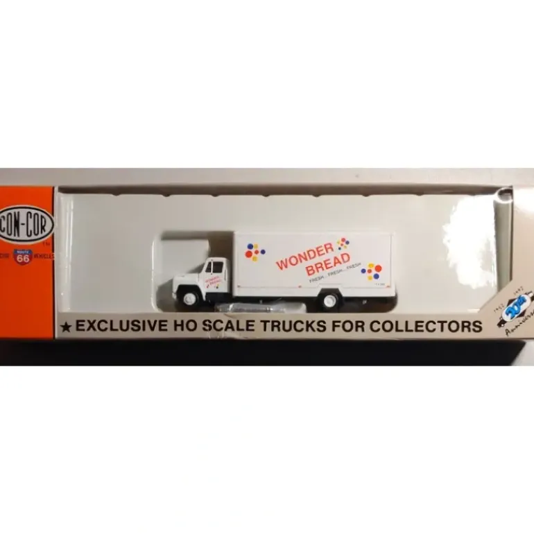 Con-Cor 0004-001089 HO Scale Wonder Bread 28' Moving Van - Model Train Junction: Quality Parts and Art Supplies