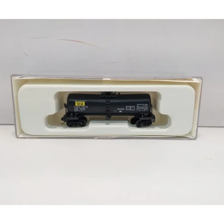 Con-Cor 001-160105 N Scale URTX Vegi Oiler 40' Tank Car #58805 NIB - Model Train Junction: Quality Parts and Art Supplies