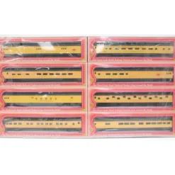 IHC 48338 IC 'City of Miami' 8 Car Smooth Side Pass. Car Set - Model Train Junction: Quality Parts and Art Supplies