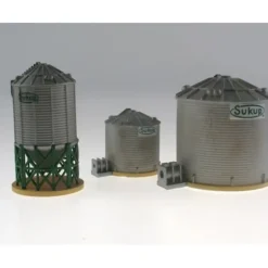 Imex 6348 N Sukup Grain Storage Towers #4 - Model Train Junction: Quality Parts and Art Supplies