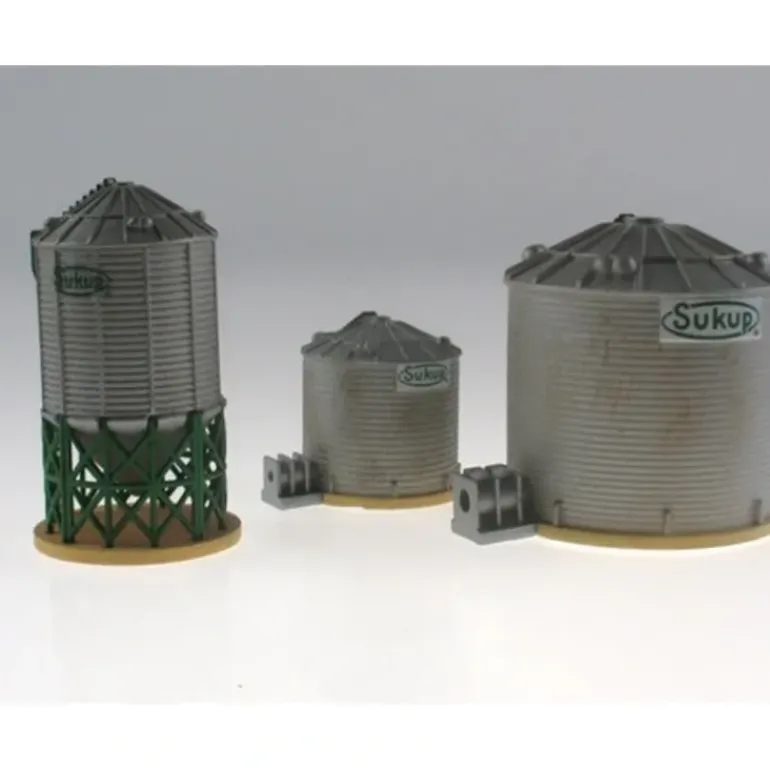 Imex 6348 N Sukup Grain Storage Towers #4 - Model Train Junction: Quality Parts and Art Supplies
