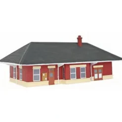 Imex 6337 Small Town Station Built Up - Model Train Junction: Quality Parts and Art Supplies