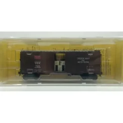 Kadee 4016 HO Green Bay & Western 40' PS-1 Boxcar #799 - Model Train Junction: Quality Parts and Art Supplies