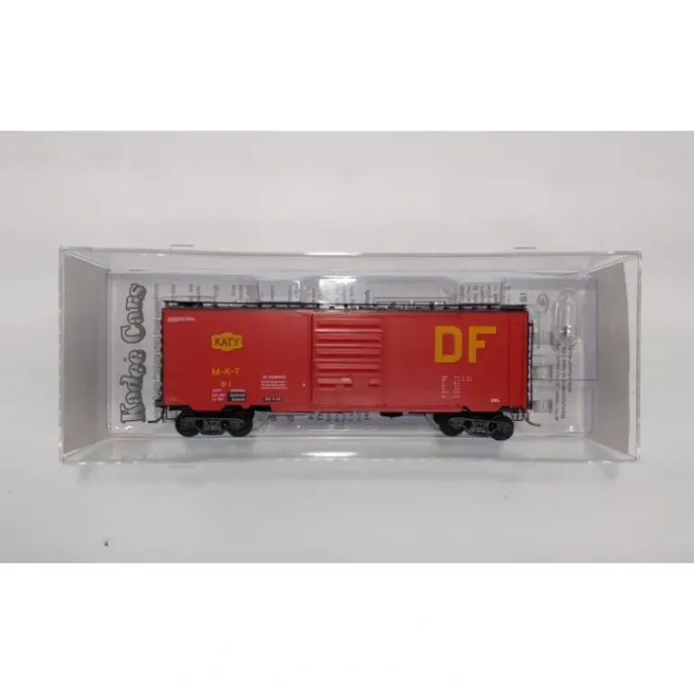 Kadee 5232 HO Missouri-Kansas-Texas 40' PS-1 Boxcar with 8' PS Door #91 - Model Train Junction: Quality Parts and Art Supplies