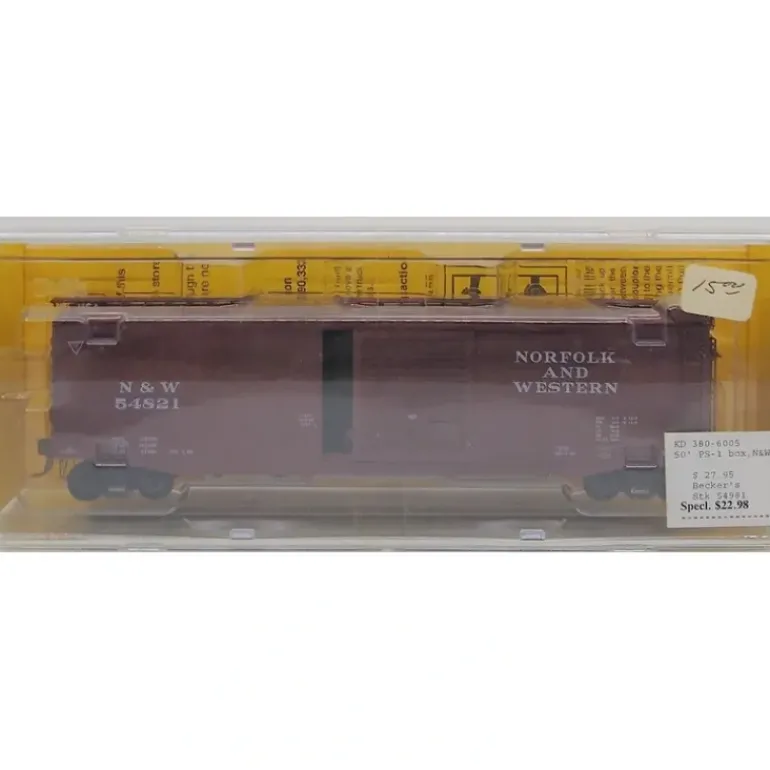 Kadee 6005 HO Norfolk & Western 50' PS-1 Boxcar #54821 - Model Train Junction: Quality Parts and Art Supplies