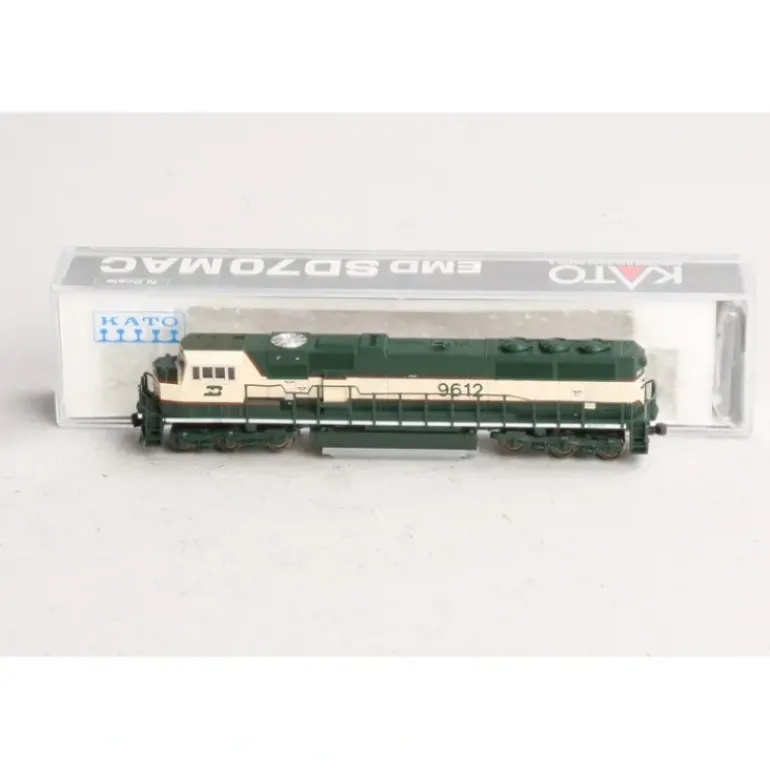 Kato 176-6505 Burlington Northern SD70MAC Diesel Locomotive #9612 - Model Train Junction: Quality Parts and Art Supplies