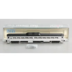 Kato 166-0007 CNJ RDC-1 Passenger Car #551 - Model Train Junction: Quality Parts and Art Supplies