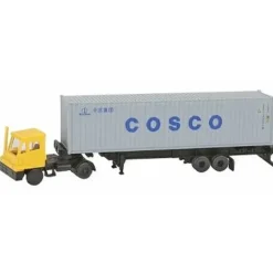 Kato 31-621 Cosco Yard Tractor, Container & Chassis - Model Train Junction: Quality Parts and Art Supplies