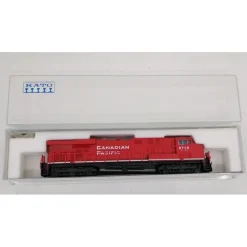 Kato 176-8904 N Canadian Pacific Diesel Locomotive #8718 - Model Train Junction: Quality Parts and Art Supplies