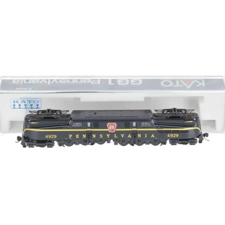 Kato 137-2012 PRR Green Single Stripe GG-1 Electric Locomotive #4929 - Model Train Junction: Quality Parts and Art Supplies