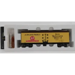 K-Line K742-8020 O Atlantic & Pacific Tea Co. Woodside Refrigerator Car #23030 EX/Box - Model Train Junction: Quality Parts and Art Supplies