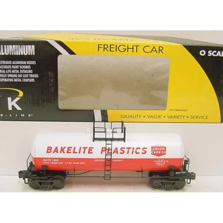 K-Line K6332-8015 Union Carbide Aluminum Tank Car EX/Box - Model Train Junction: Quality Parts and Art Supplies