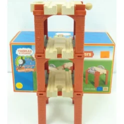 Learning Curve 99937 Thomas & Friends Stacking Risers - Model Train Junction: Quality Parts and Art Supplies