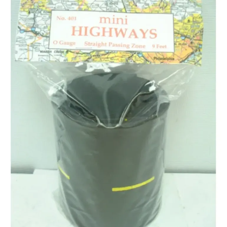 LeisureTime 401 O Gauge Mini Highways (9 Feet) - Model Train Junction: Quality Parts and Art Supplies