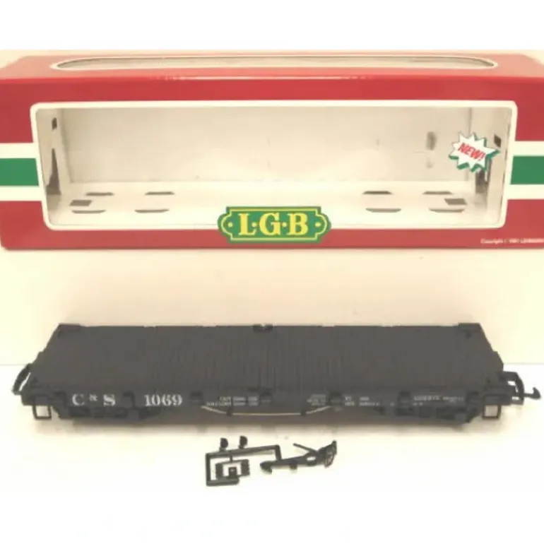 LGB 42690 Colorado and Southern Flatcar #1069 LN/Box - Model Train Junction: Quality Parts and Art Supplies