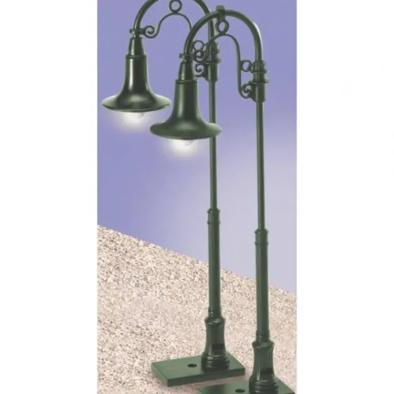 Lionel 6-24250 Mainline Gooseneck Green Lamps (2) - Model Train Junction: Quality Parts and Art Supplies