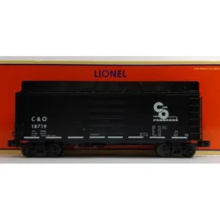 Lionel 6-27241 O Gauge Chesapeake and Ohio PS-1 Boxcar #18719 - Model Train Junction: Quality Parts and Art Supplies